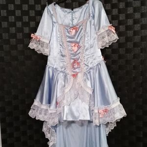 Costume